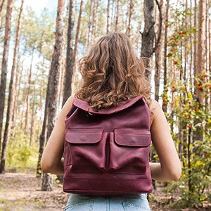 Personalized leather backpack women,Custom leather backpack,Large cognac backpack,Laptop backpack,Medium leather backpack,Leather rucksack image 9