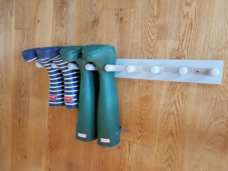 wall mounted welly rack