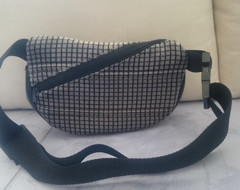 Sac à ceinture * Sac à ventre * Hipbag * en tissu de siège * VW Karmann Scirocco 53 CL Velourkaro *