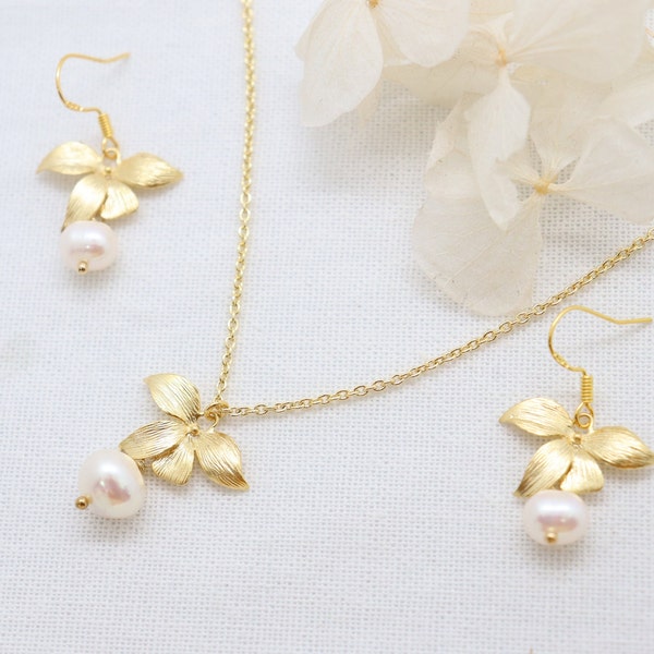 Orchidee Blume & weiße runde Süßwasser Perle Halskette Ohrringe Set, anmutige weiße Perlen Halskette, handgemachte Braut Halskette, Geschenk für sie