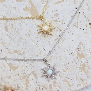 Opal Style Sunburst Necklace, Gold Silver Celestial Sun Pendant, Dainty Opal Charm Necklace, Gift for Daughter, Layering Y2K Jewellery