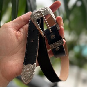 Vintage Black Leather Concho Silver Belt Western Conchos  display picture 1
