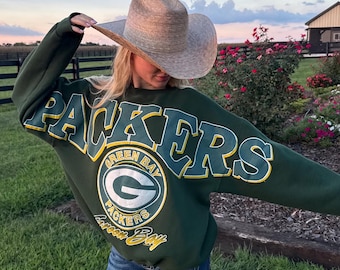 SUPER RARE Vintage 1995 Packers Sweatshirt Letters Across Chest