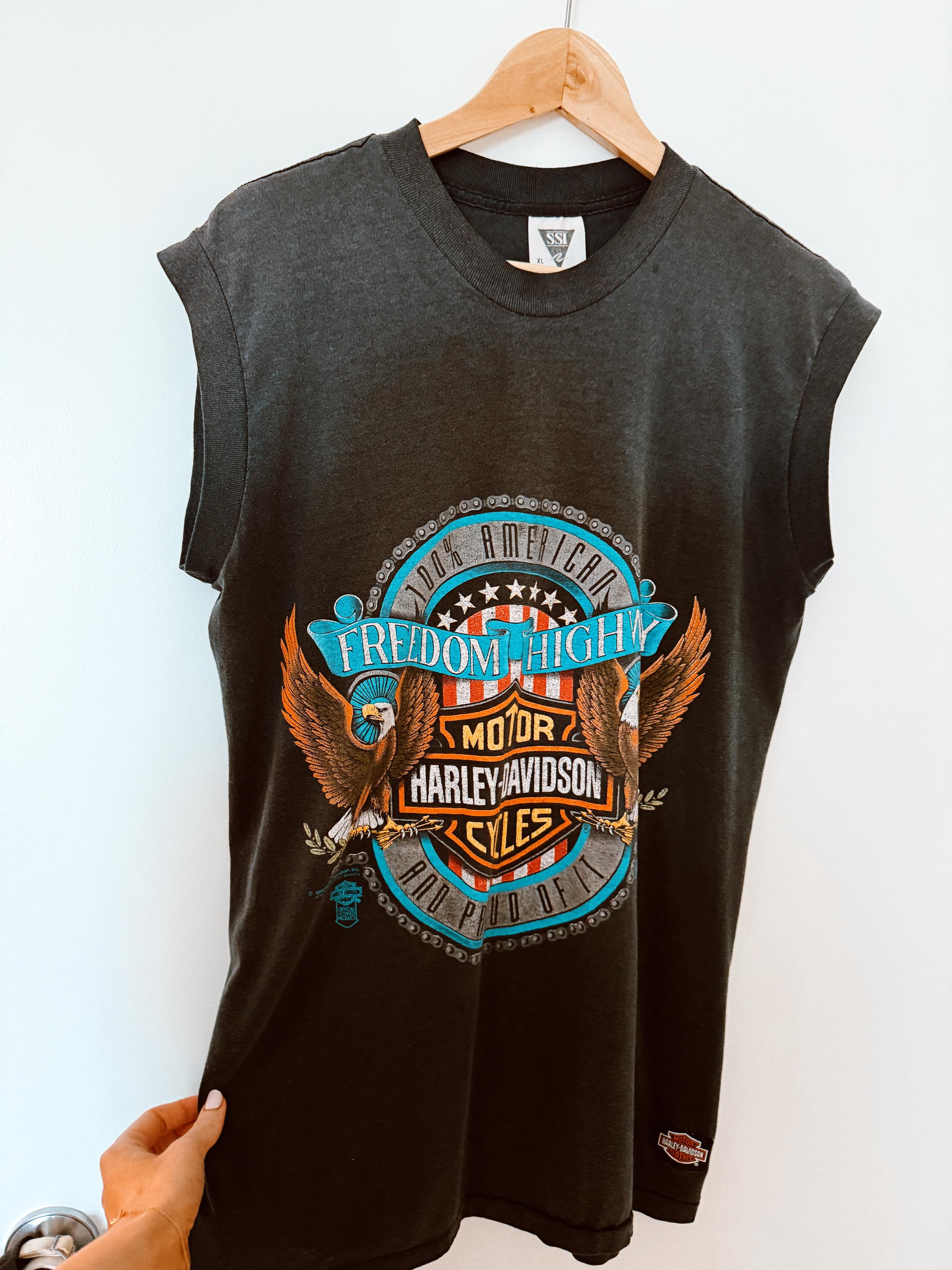 RARE Vintage Harley Davidson 1980s Funwear T Shirt Distressed
