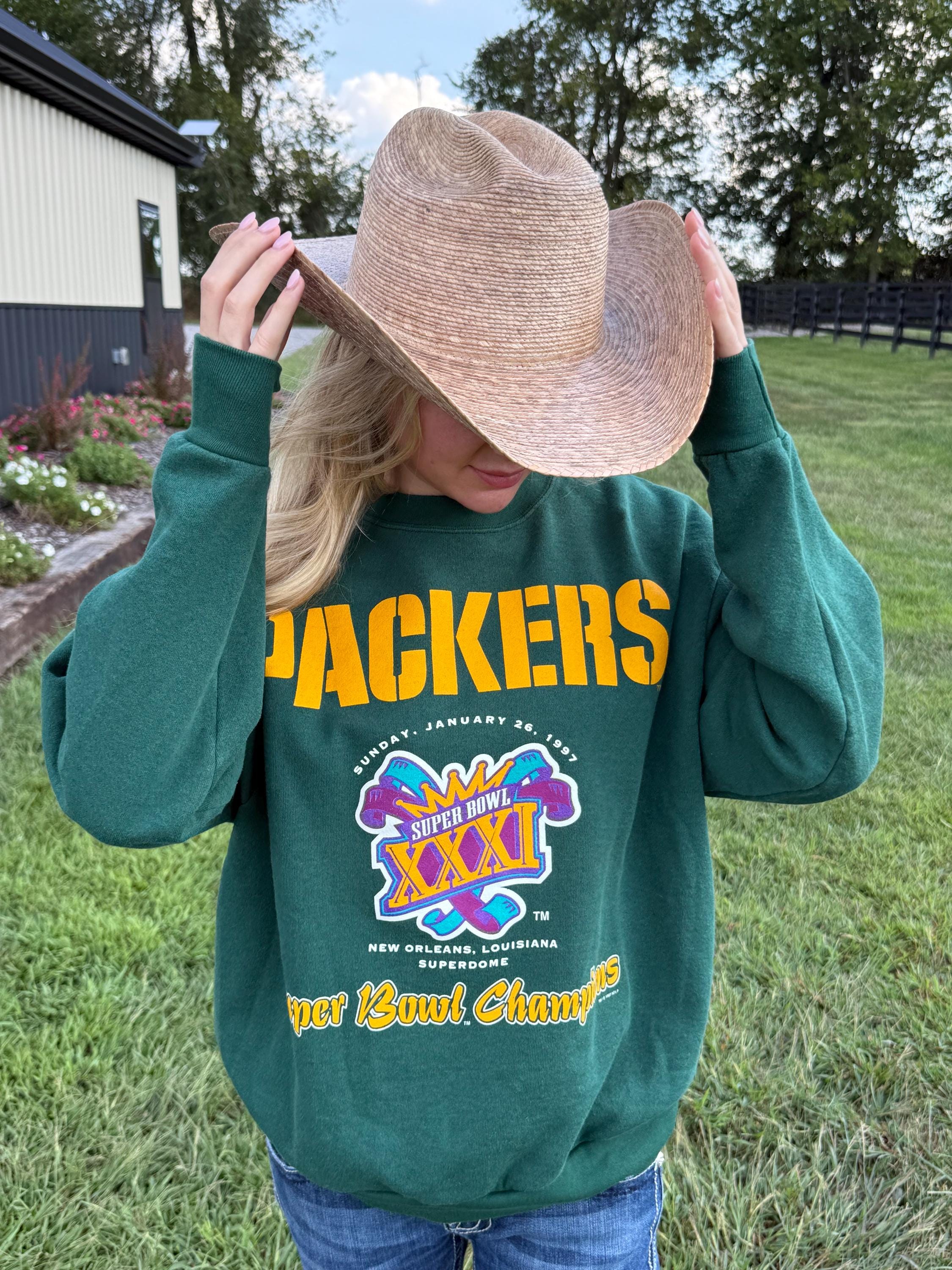 Vintage 1997 Green Bay Packers Super Bowl Champions Sweatshirt