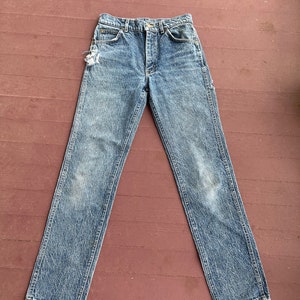 Vintage 90s Lee jeans straight style mom jeans classic trendy medium wash image 2