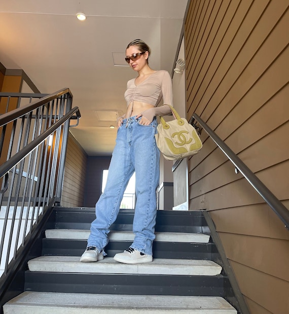 Y2K Grunge Utility Capri Pants (XS) — Holy Thrift