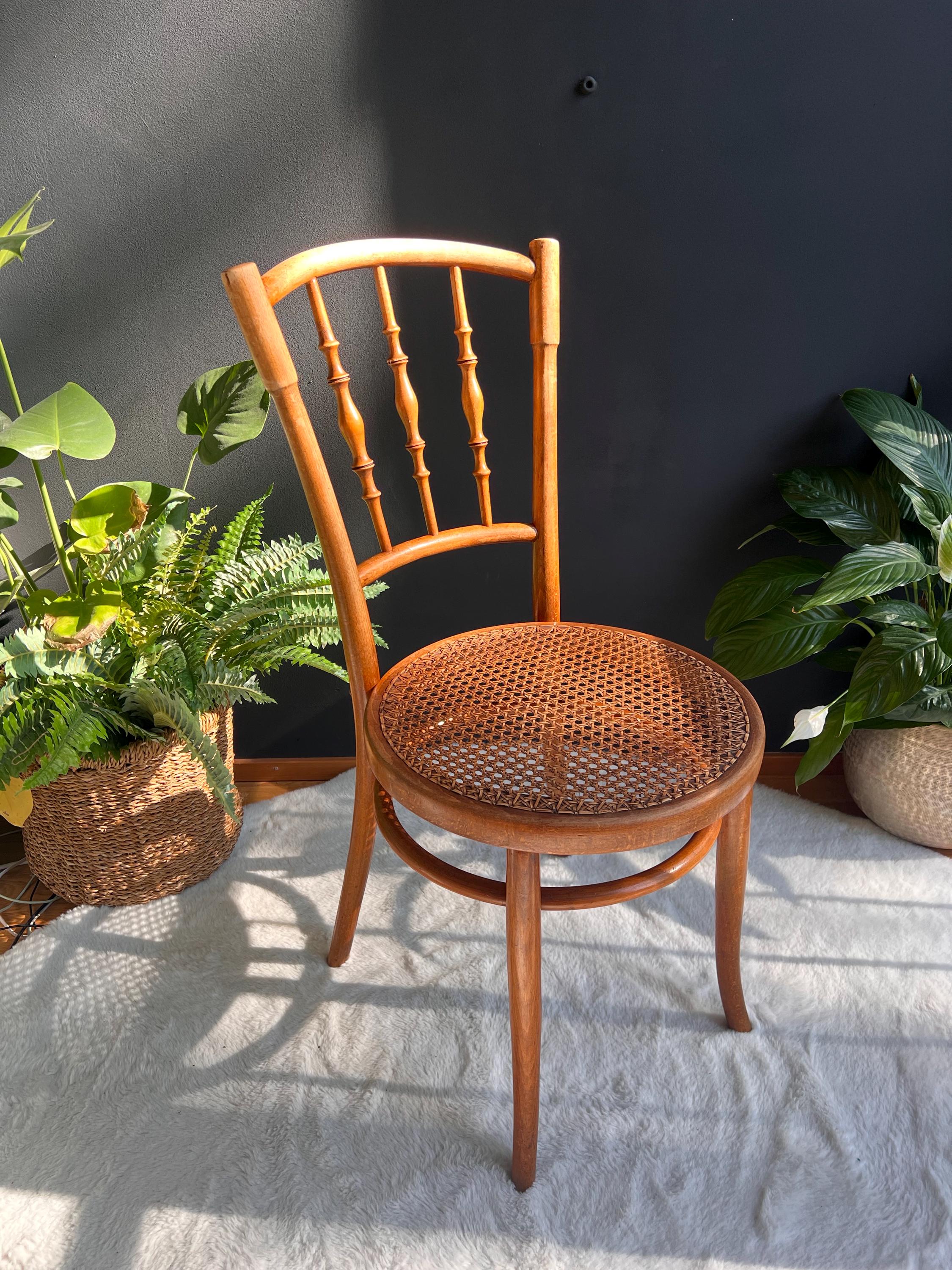アンティーク トーネット No.98 曲げ木椅子 | オリジナル籐製シート