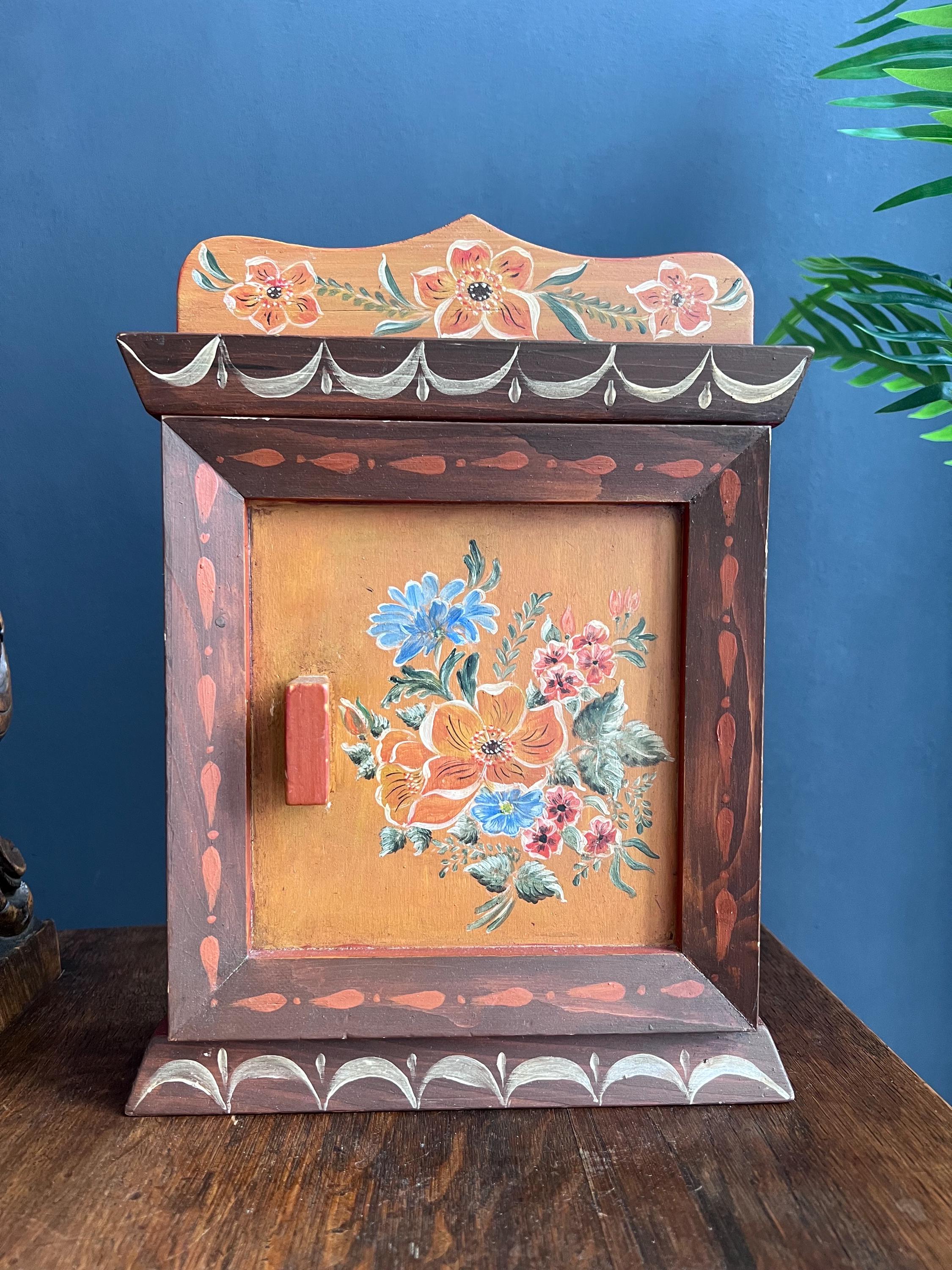 Vintage Hand-painted Wooden Key Box: Swiss Folk Art Floral Decor