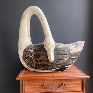 Vintage Hand-Carved Wooden Swan Sculpture: Whimsical Halloween Decor