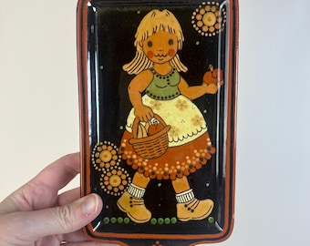 手描きのスイス民芸品木製プレート：壁装飾 - Etsy 日本