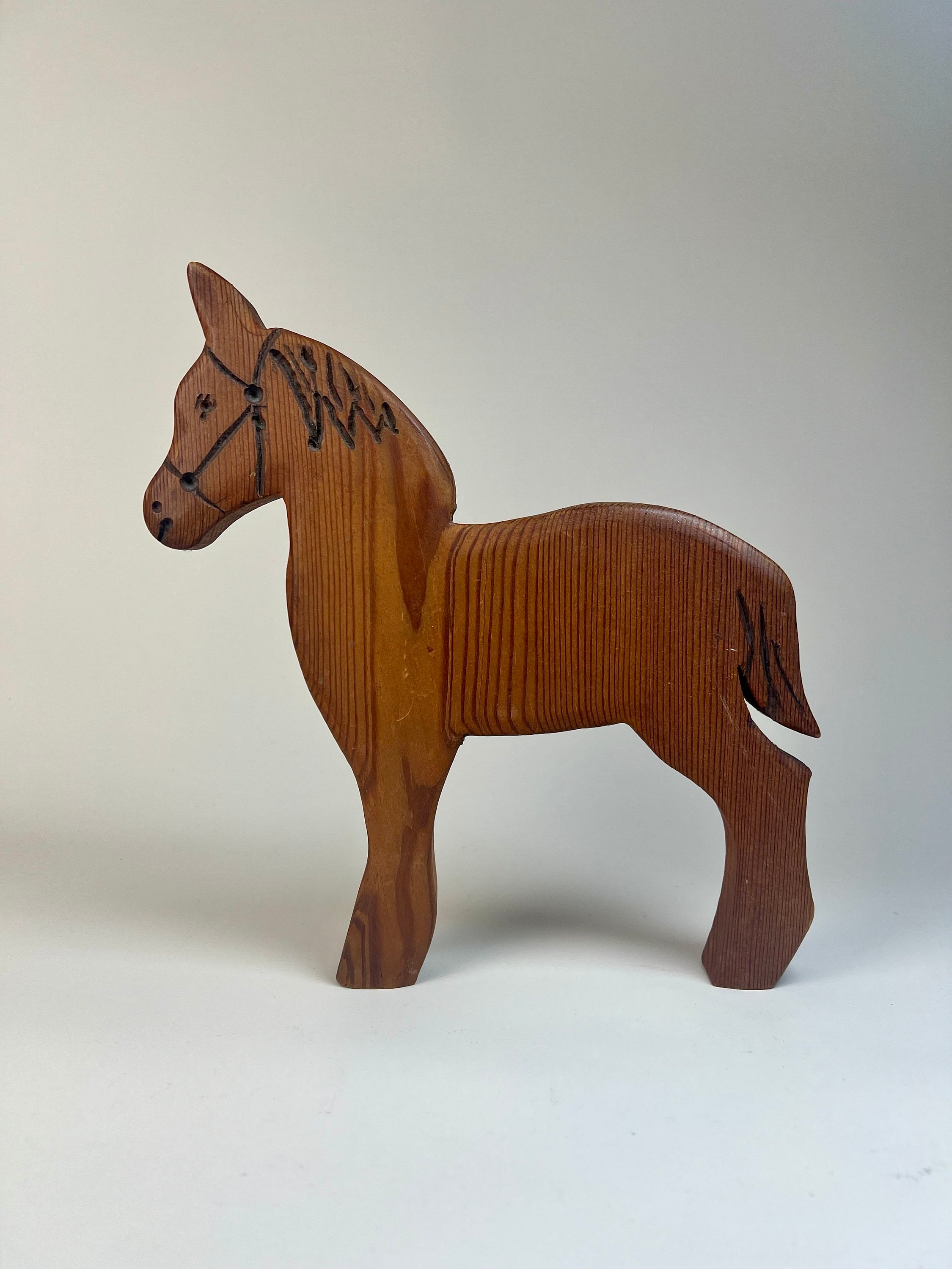 木製馬の民芸品、手作り、ヴィンテージ馬飾りおもちゃ - Etsy 日本