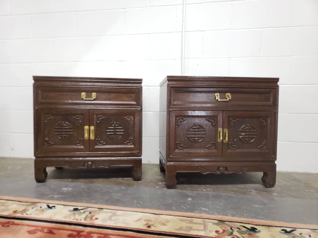 Soldsoldvintage Asian Style Nightstands/ Oriental Style Nightstands