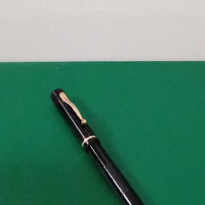 Vintage Sheaffer Flat Top 3-25 Fountain Pen