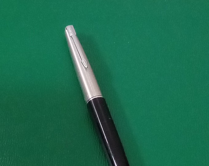 Vintage Parker 45 Fountain Pen Black/chrome Med Nib W/converter - Etsy