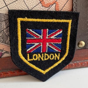 Vintage Patch LONDON Union Jack Souvenir Sew On Cloth Badge