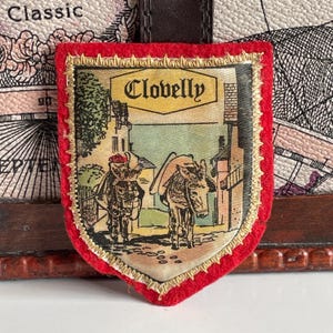 Parche vintage CLOVELLY Burros Devon Recuerdo Tejido Insignia de tela para coser