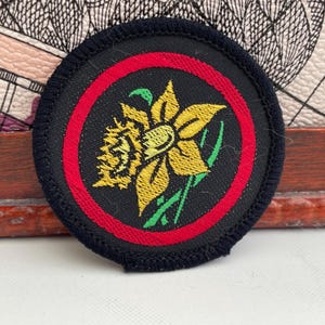 Vintage Girl Guides DAFFODIL Flower Patrol Emblem Embroidered Patch Sew On