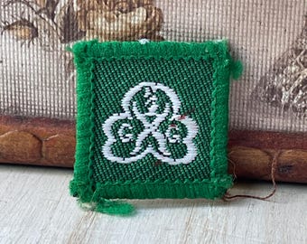 Vintage Patch Girl Guides Brownies Trefoil Emblem Badge Sew On Patch