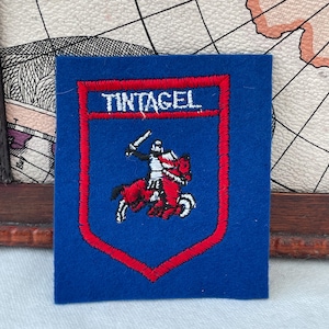 Vintage Tintagel Patch Medieval Knight King Arthur Cornwall Souvenir Sew On Badge