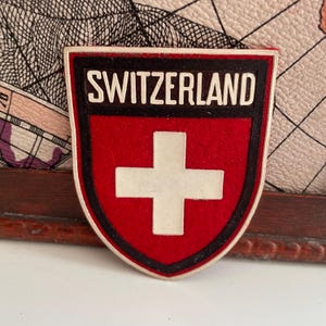 Vintage Patch SWITZERLAND Schweiz Suisse Flag Souvenir Cloth Vinyl Badge