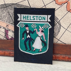 Vintage Patch HELTON Furry Dance Cornwall Cornish Sew On Gesticktes Abzeichen