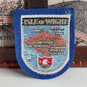 Vintage patch Isle of Wight Hampshire, Engeland souvenir geweven opnaaiende stoffen badge