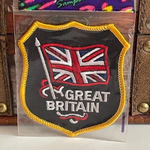 Toppa vintage GRAN BRETAGNA con bandiera Union Jack che sventola, souvenir, da cucire su stoffa