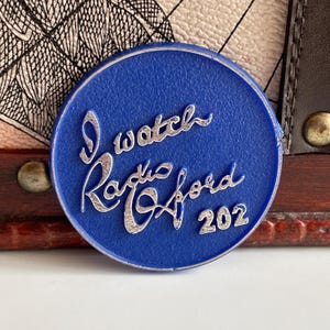 Vintage Badge Radio Oxford 202 Rediffusion TV Promo 1970s Pin
