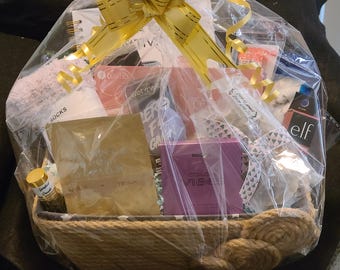 Custom Spa & Beauty Self-Care Baskets
