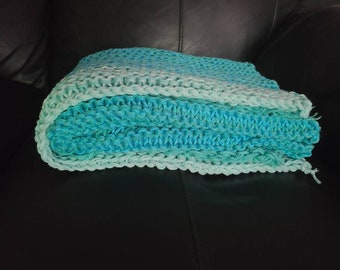 CLOSE-OUT Knitted Baby Blankets - Multiple Colors
