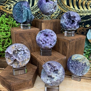 LARGE Rare Grape agate Spheres with beautiful clusters of grapes with amazing colors. The grape crystal are perfect home or altar decor G10