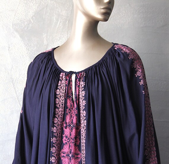 Romanian blouse 70'S embroidered