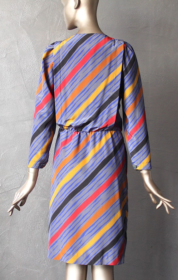 80'S graphic print dress - image 10