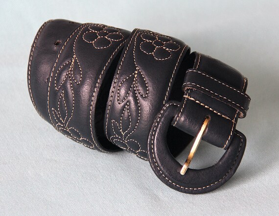 Belt 70's embroidered flowers
