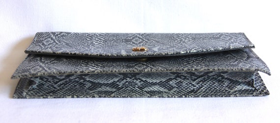 Python look 70's clutch bag - image 8