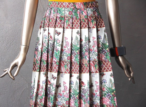 80's cotton skirt with garden print - image 1