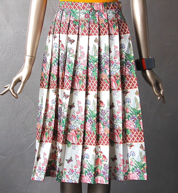 80's cotton skirt with garden print - image 2