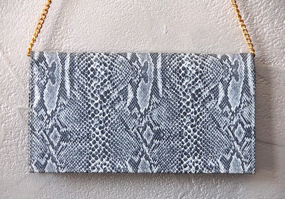 Python look 70's clutch bag - image 3