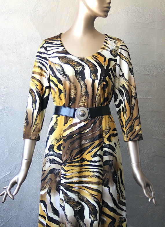 70's panther print dress - image 8