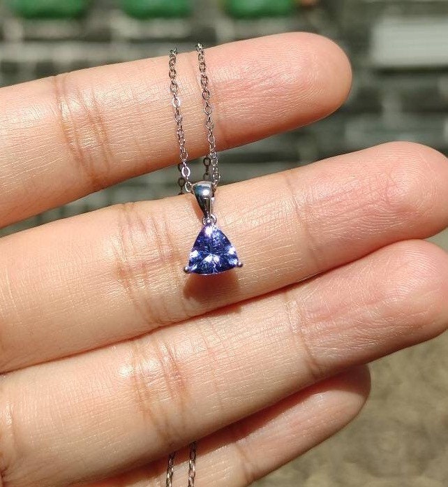14K White Gold AAA Tanzanite Pendant 