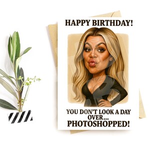 Carte d'anniversaire amusante pour elle - Parodie de rôti glam - Blague audacieuse sur le vieillissement avec attitude