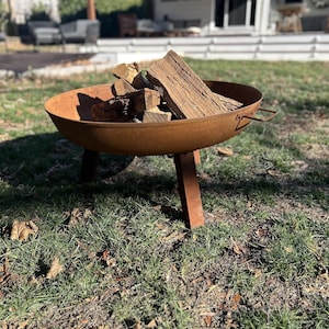 Middleton Portable Fire Pit for Backyard Bonfires - Steel Fire Ring for Outdoor Gatherings SD