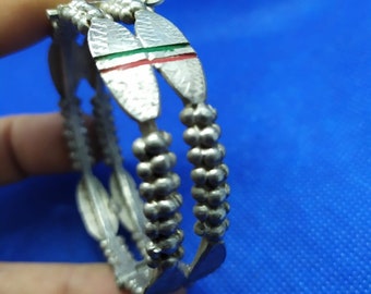Moroccan Jewelry, old Saharan/Tuareg silver inlaid double clasp bracelet, 2 1/8 inches diameter