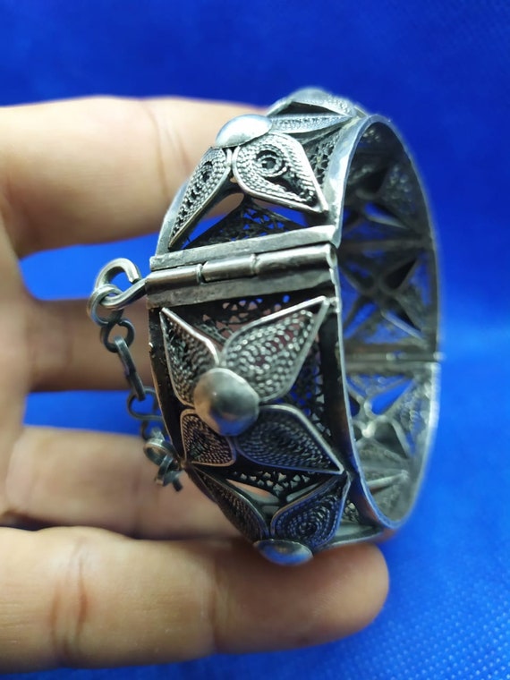 Moroccan Jewelry, vintage silver  Tiznit style fi… - image 5