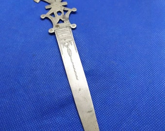 Berber Tuareg, vintage white metal engraved open leter, 9 inches long