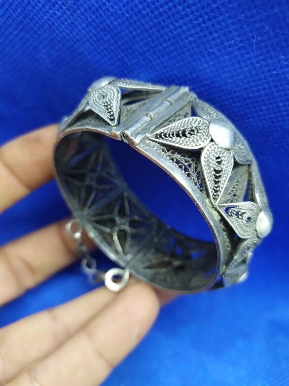 Moroccan Jewelry, vintage silver  Tiznit style fi… - image 3