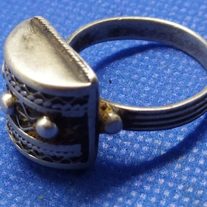 Moroccan jewelry, vintage Berber silver filigree ring extra wide, 12 USA size