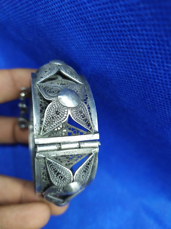 Moroccan Jewelry, vintage silver  Tiznit style fi… - image 4