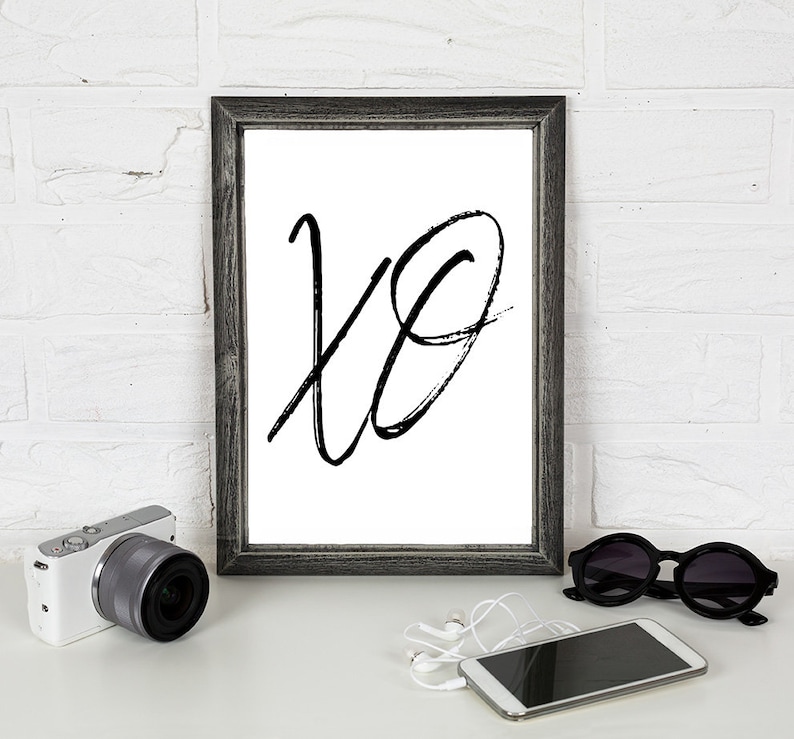 XO Art Printable, Valentine's Day Gift, Bedroom Sign, Hugs and Kisses